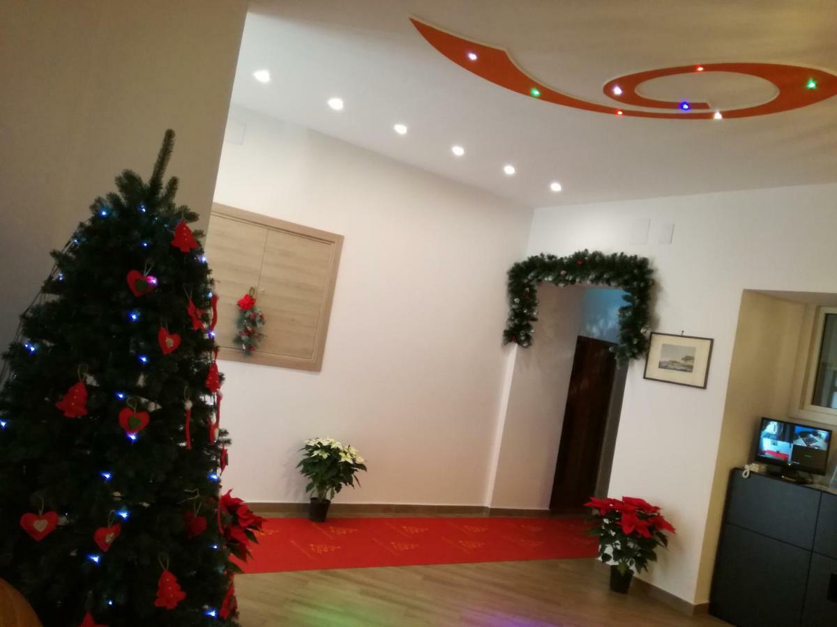 Spira Mirabilis Napoli Hotell Exteriör bild
